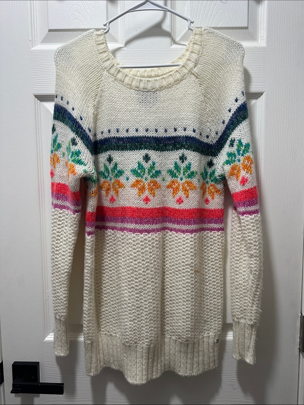 American Eagle Outfitters Cream Fair Isle Floral Crewneck Sweater